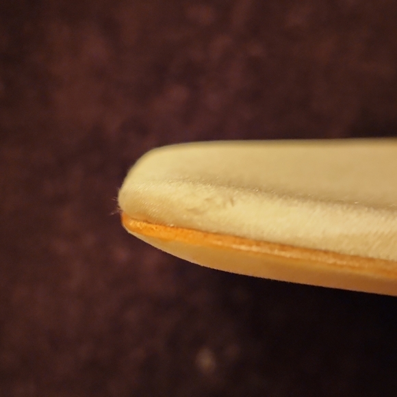 Badgley Mischka Ivory Satin Heels - Picture 13 of 13